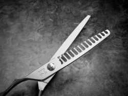HH13LT Hanashi Aru - 14 Teeth Texturizing Shears - Ergonomically Offset Handle