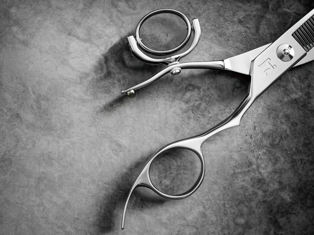 Swivel Thumb Shears Explained – What It Changes in the Wrist, Elbow & Shoulder