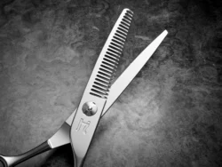 HHVT3 Mamba Texturizer - 27 Teeth - Softening and Hair Removal High Carbon Shears