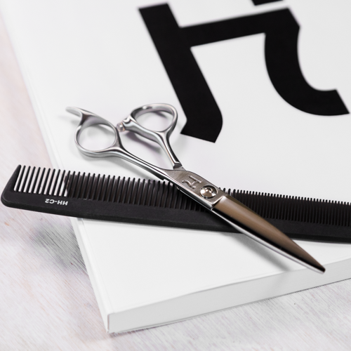 What's-Wrong-What's-Wrong-With-My-Scissors-How-to-Check-Clean-and-Maintain-Your-Hattori-Hanzo-Shears5-My-Scissors-How-to-Check-Clean-and-Maintain-Your-Hattori-Hanzo-Shears4