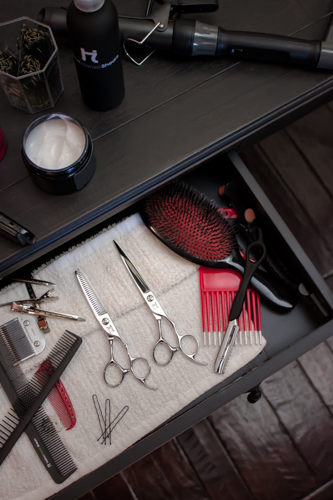 What's-Wrong-What's-Wrong-With-My-Scissors-How-to-Check-Clean-and-Maintain-Your-Hattori-Hanzo-Shears5-My-Scissors-How-to-Check-Clean-and-Maintain-Your-Hattori-Hanzo-Shears4