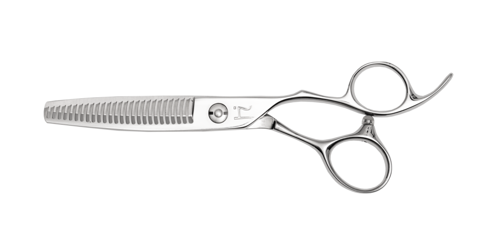 razor cut short hair