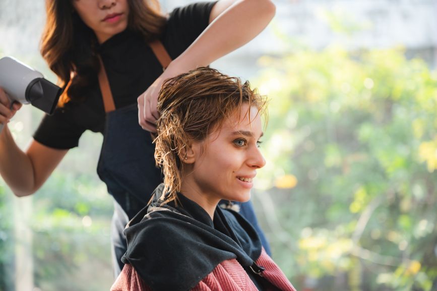 bob haircut messy styling guide