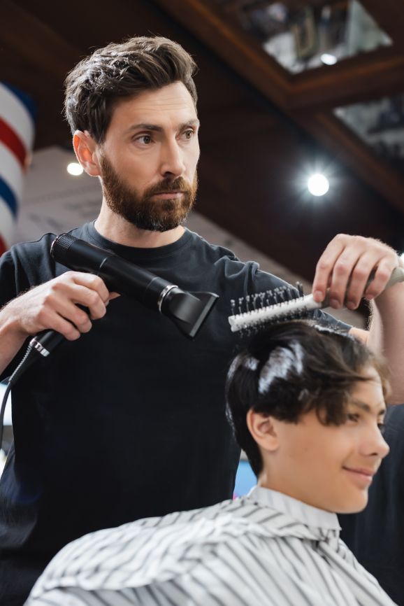 best tips on how to cut curtain crop haircut in 2025